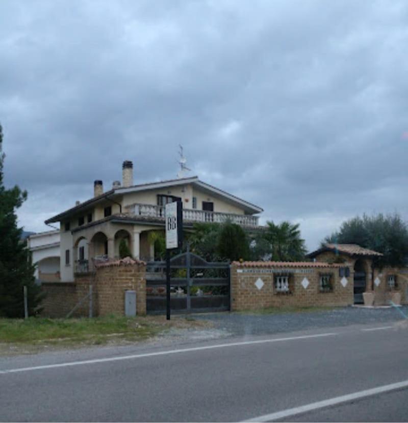 Novadomus Hotel Corfinio Buitenkant foto
